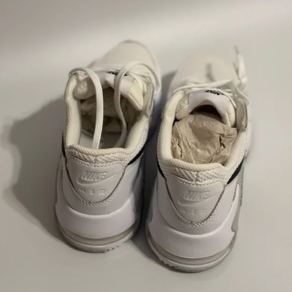 NWT Woman’s Nike Air Max SC  White / Black Size 5.5 - Picture 3 of 6